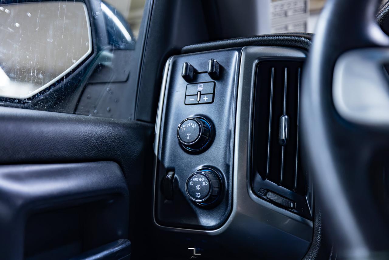 2018 GMC Sierra 1500 4x4 Crew Cab SLE Elevation PSeat BCam Red Deer AB