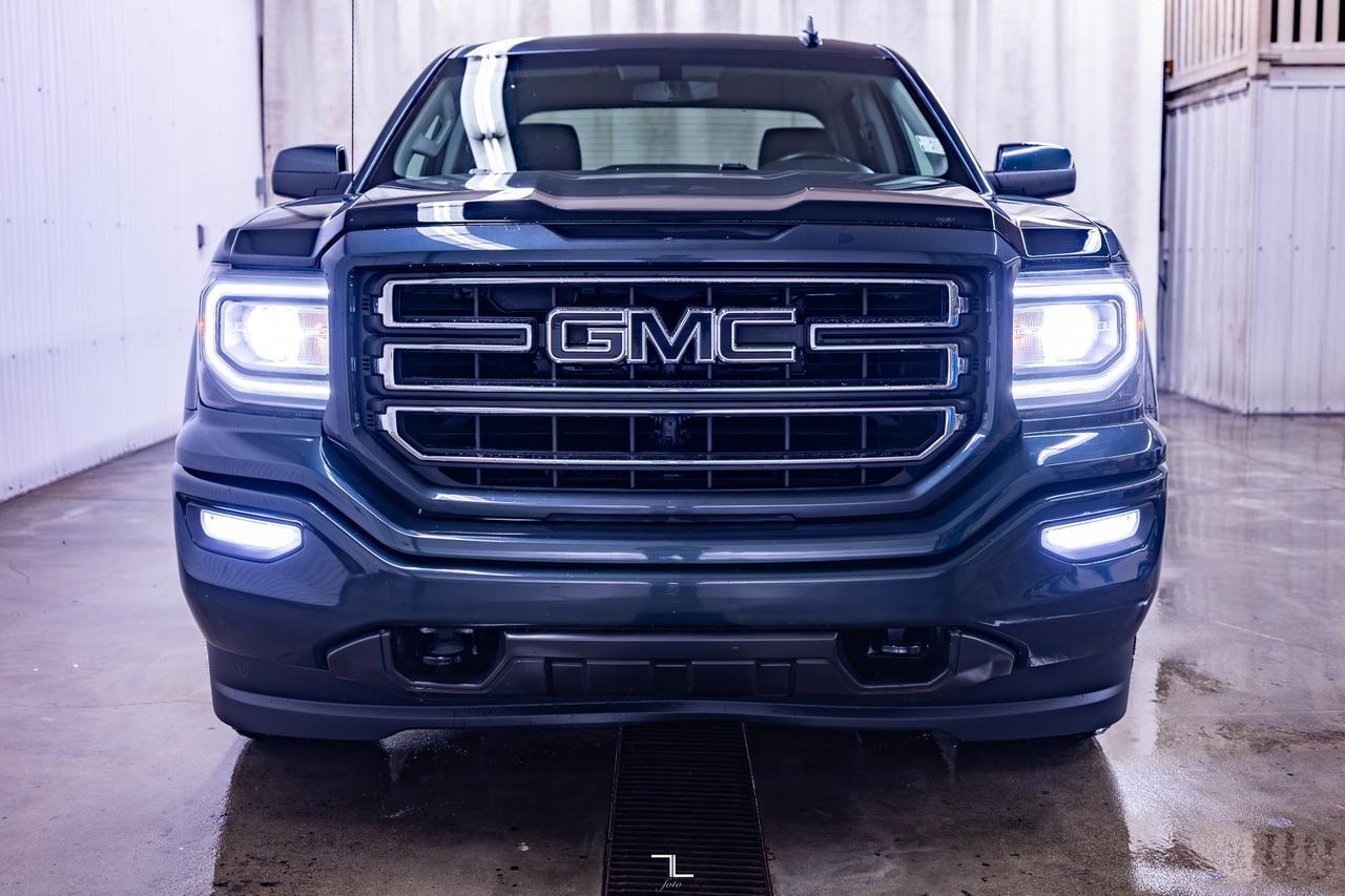 2018 GMC Sierra 1500 4x4 Crew Cab SLE Elevation PSeat BCam Red Deer AB