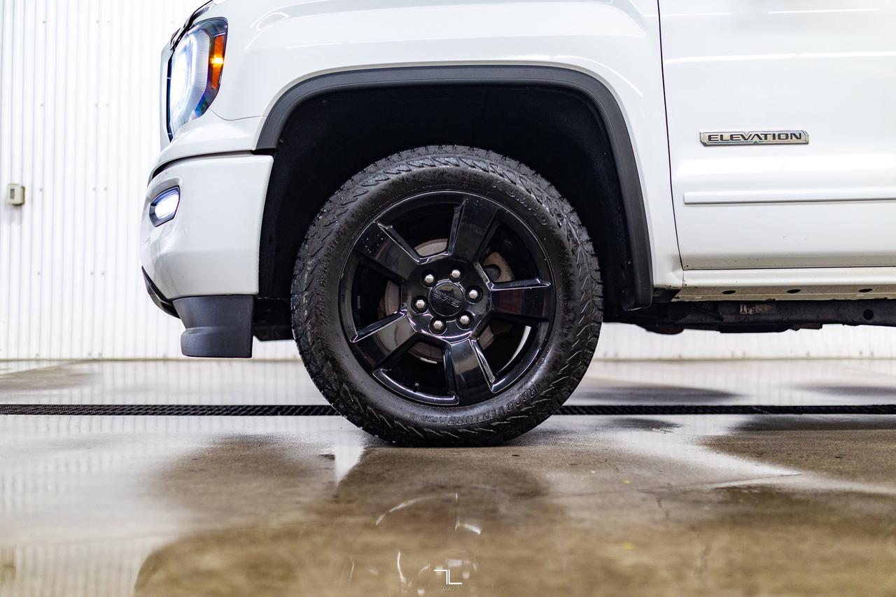 2018 GMC Sierra 1500 4x4 Crew Cab SLE Elevation PSeat BCam Red Deer AB