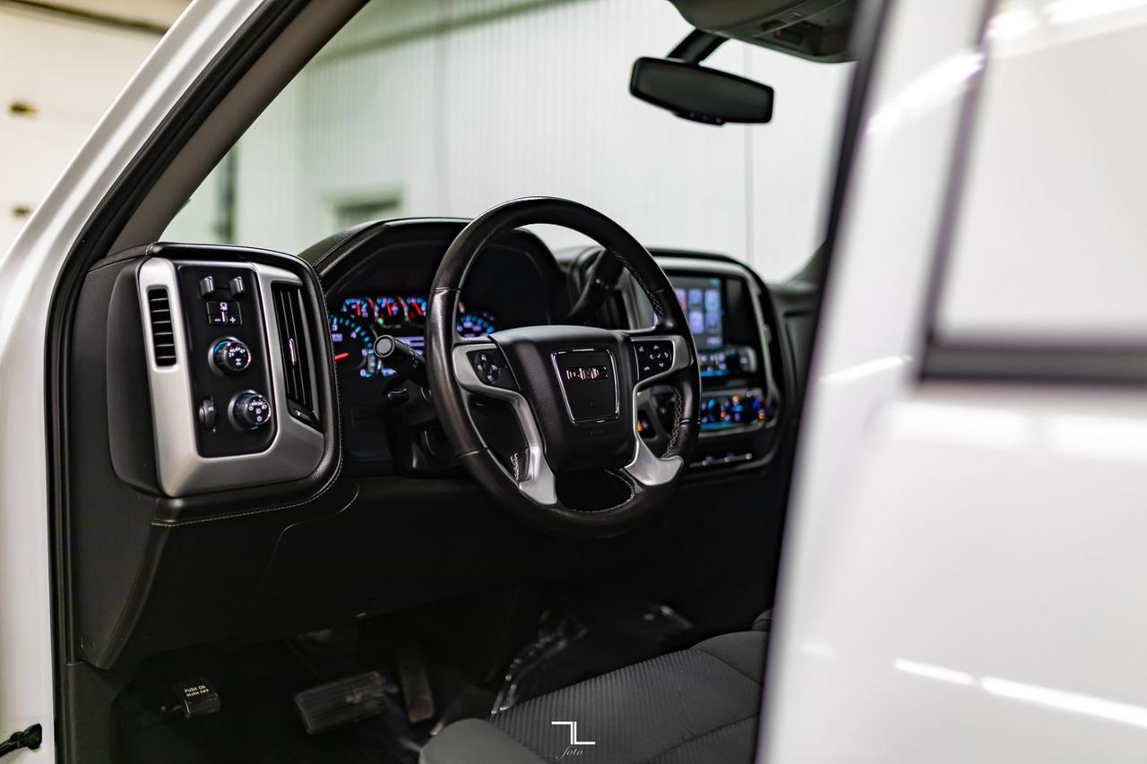 2018 GMC Sierra 1500 4x4 Crew Cab SLE Elevation Z71 BCam Red Deer AB