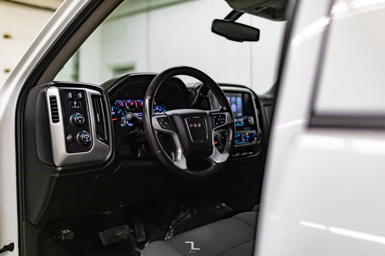 2018 GMC Sierra 1500 4x4 Crew Cab SLE Elevation Z71 BCam Red Deer AB