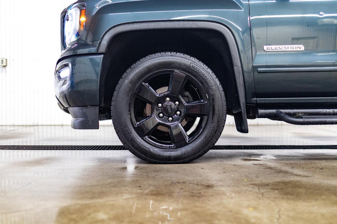 2018 GMC Sierra 1500 4x4 Crew Cab SLE Elevation Z71 BCam Red Deer AB