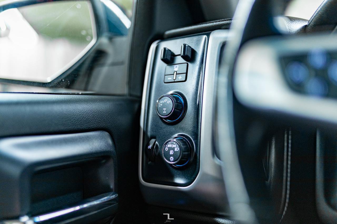 2018 GMC Sierra 1500 4x4 Crew Cab SLE Elevation Z71 BCam Red Deer AB