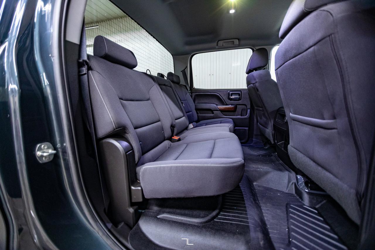 2018 GMC Sierra 1500 4x4 Crew Cab SLE Elevation Z71 BCam Red Deer AB