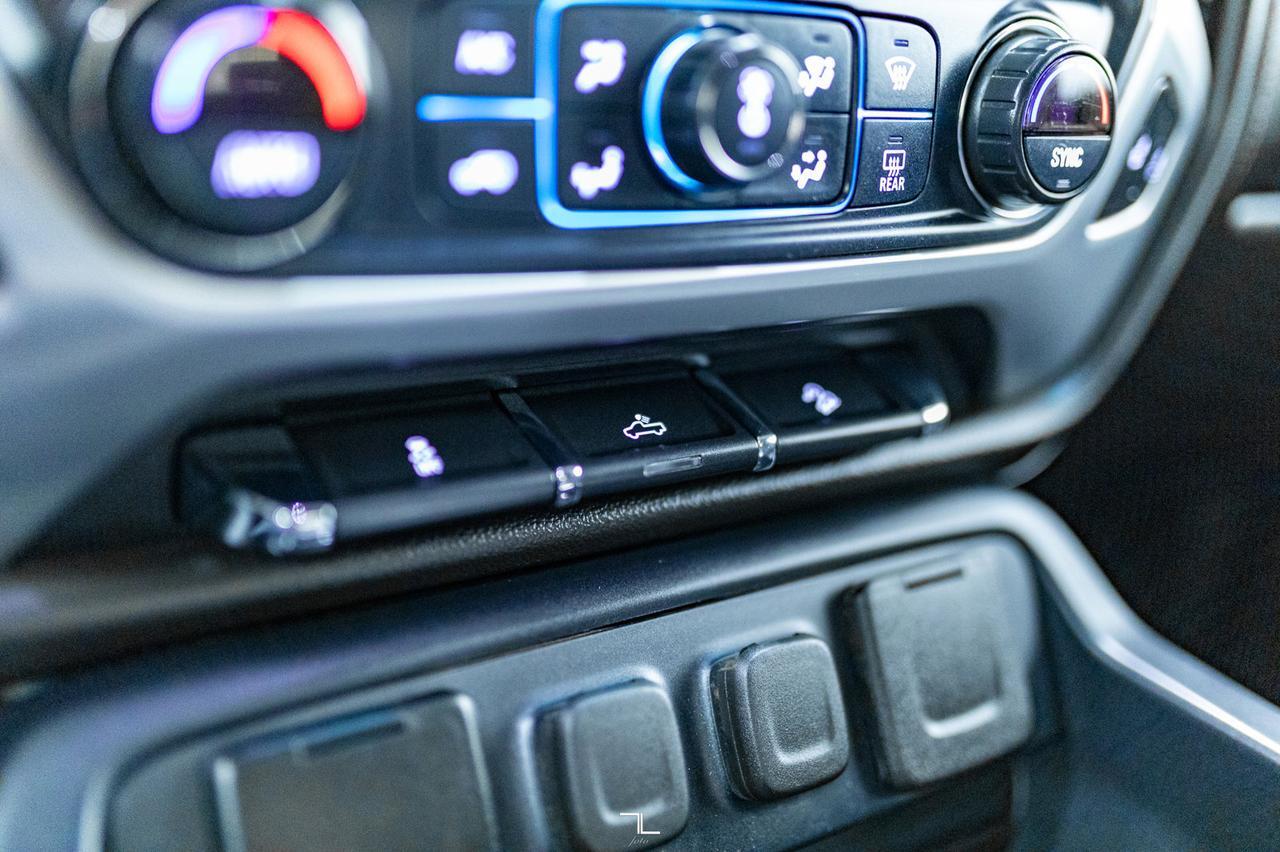 2018 GMC Sierra 1500 4x4 Crew Cab SLE Kodiak BCam Red Deer AB