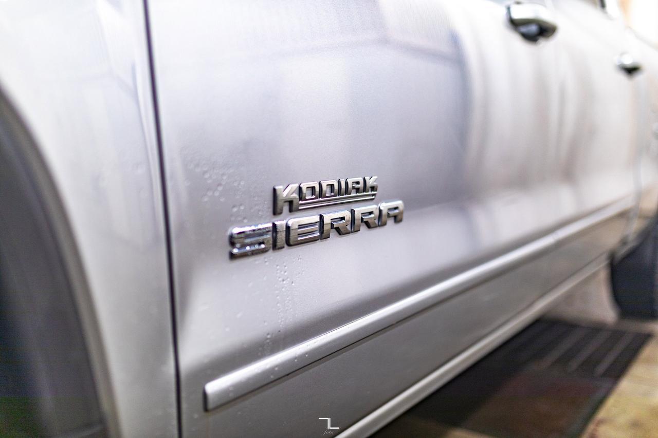 2018 GMC Sierra 1500 4x4 Crew Cab SLE Kodiak Longbox PSeat BCam Red Deer AB