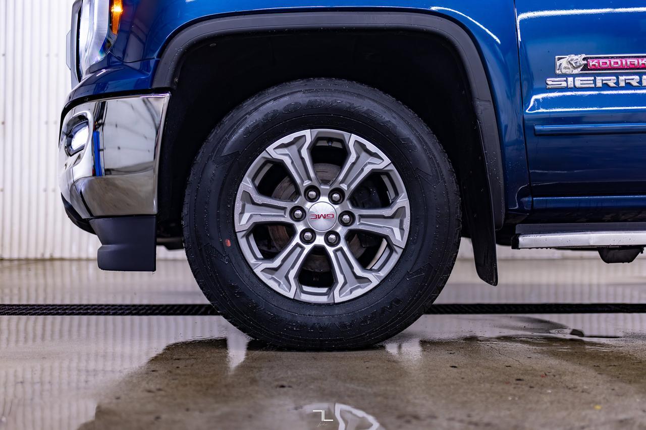 2018 GMC Sierra 1500 4x4 Crew Cab SLE Kodiak PSeat BCam Red Deer AB