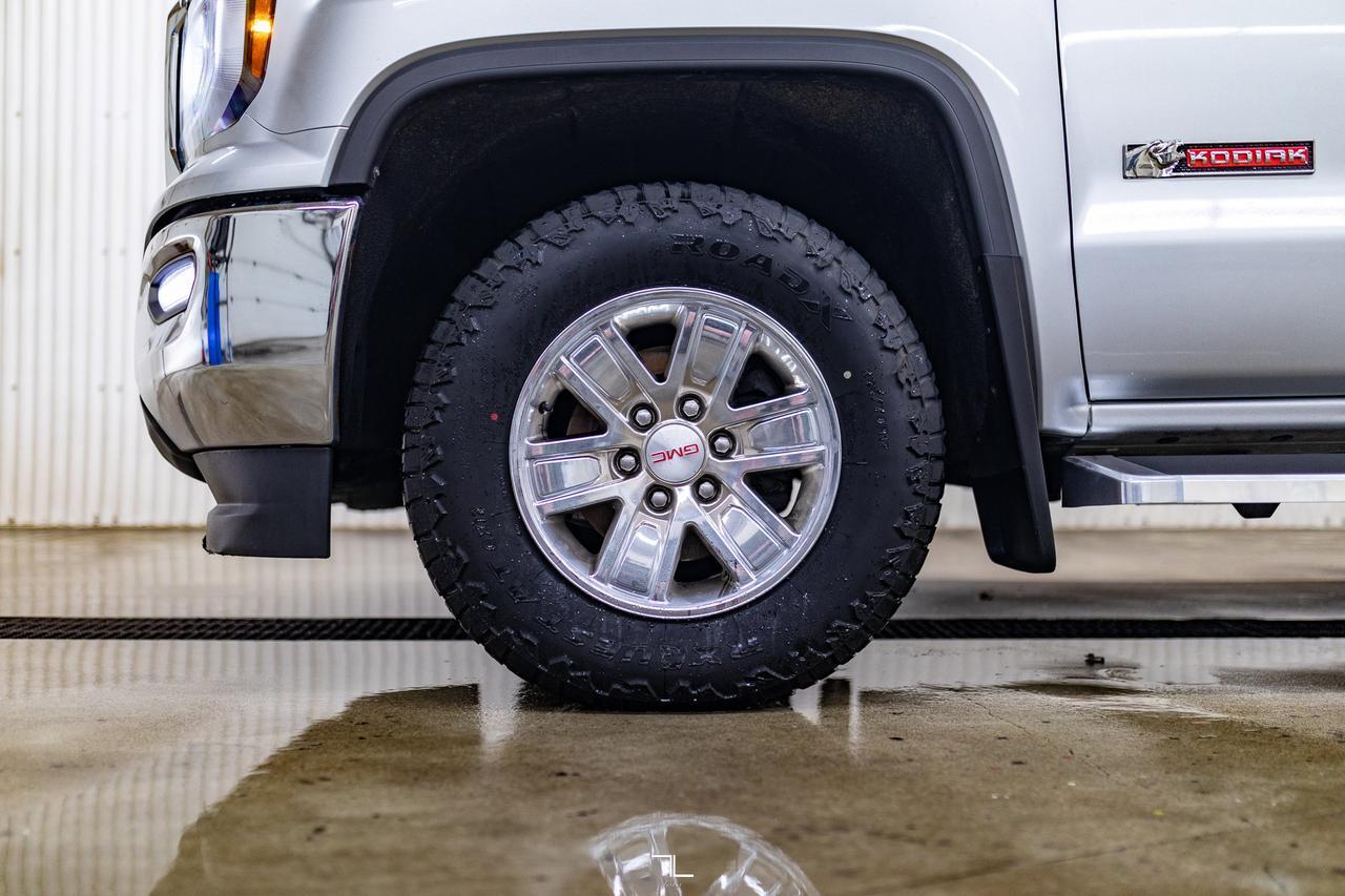 2018 GMC Sierra 1500 4x4 Crew Cab SLE Kodiak PSeat BCam Red Deer AB