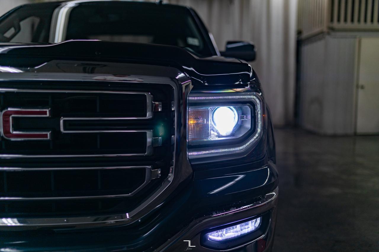 2018 GMC Sierra 1500 4x4 Crew Cab SLE Kodiak Z71 Nav BCam Red Deer AB