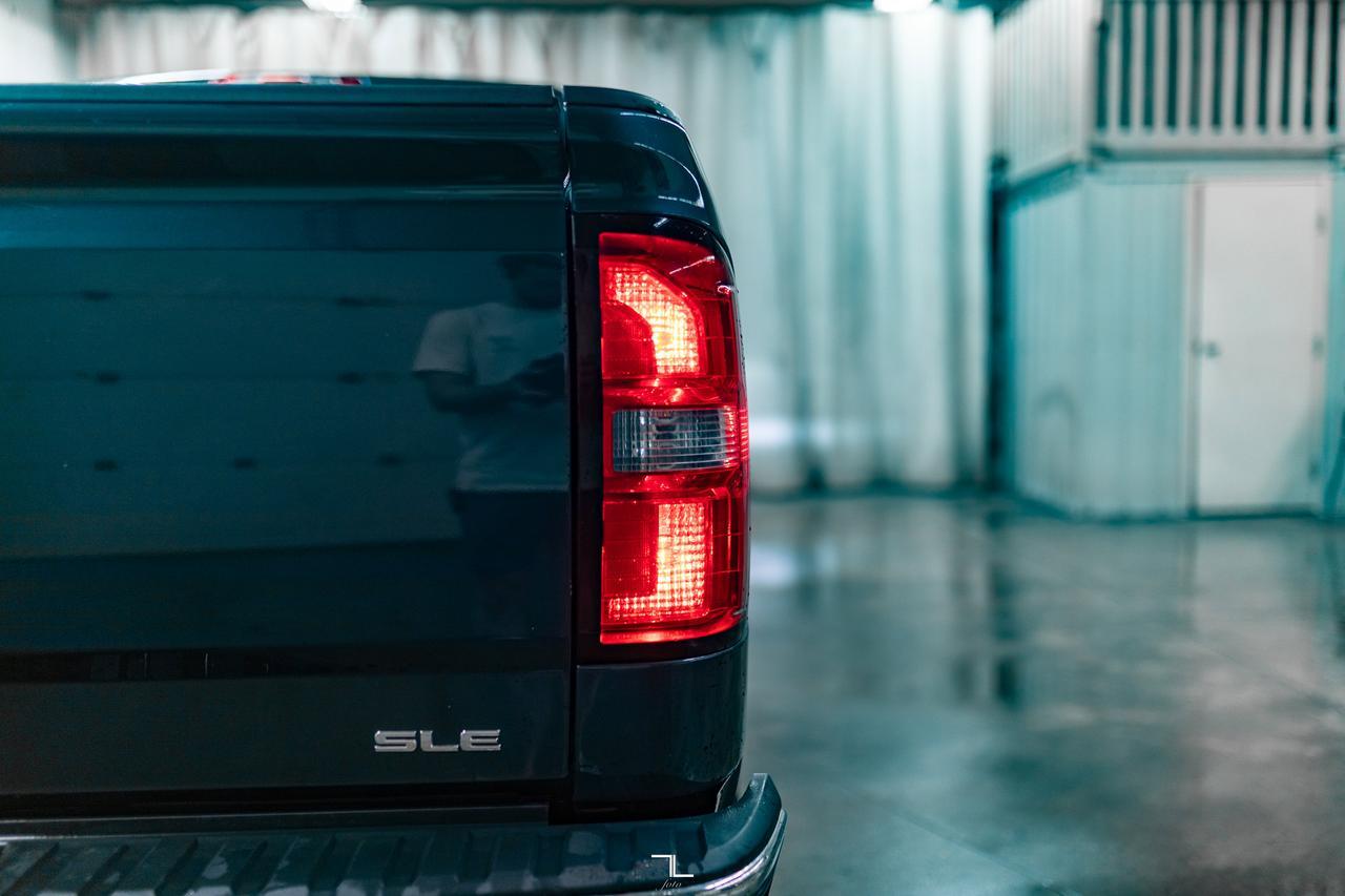 2018 GMC Sierra 1500 4x4 Crew Cab SLE Kodiak Z71 Nav BCam Red Deer AB