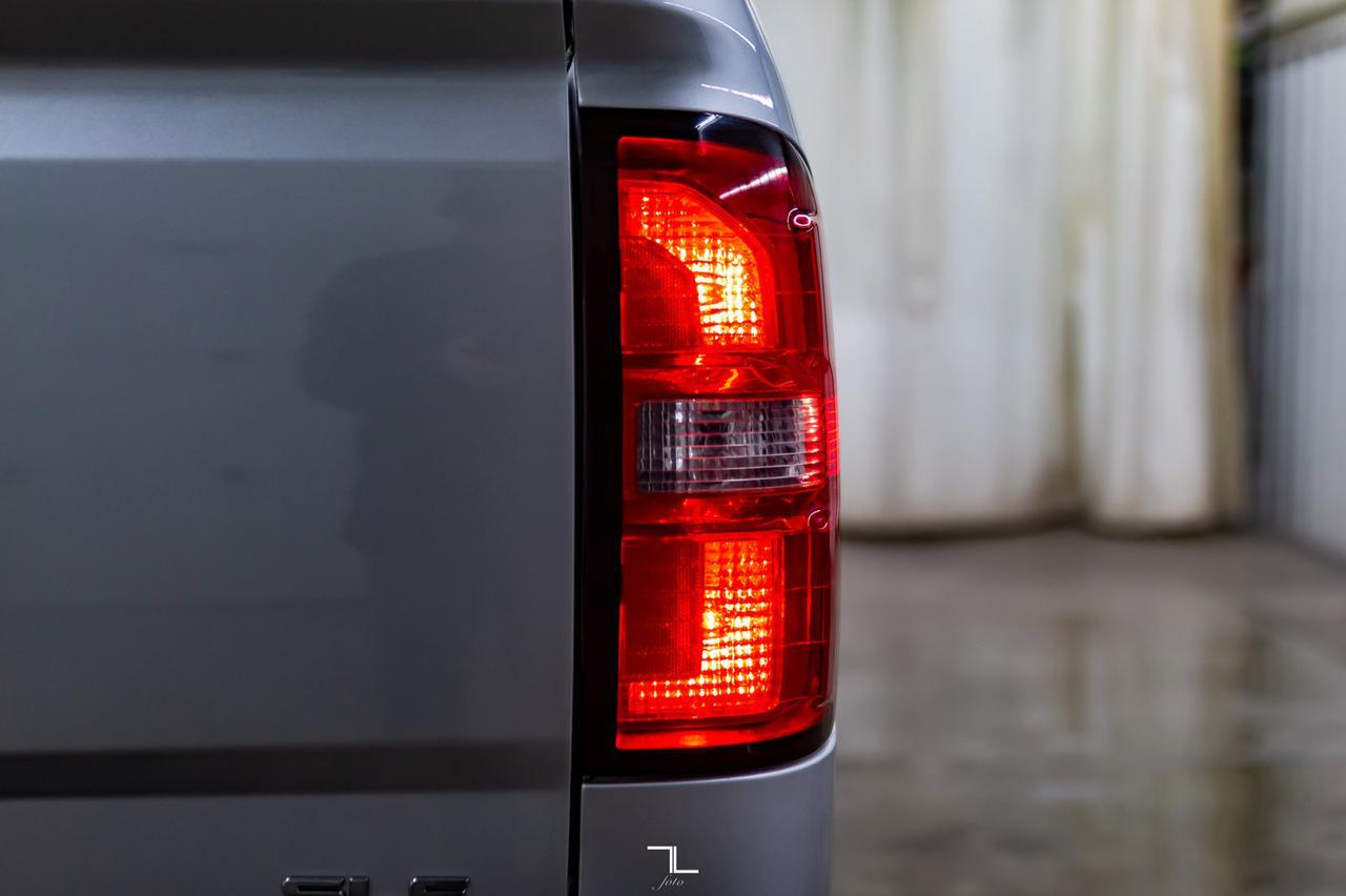 2018 GMC Sierra 1500 4x4 Crew Cab SLE Z71 BCam Hseat Red Deer AB