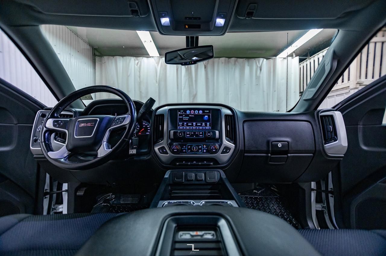 2018 GMC Sierra 1500 4x4 Crew Cab SLE Z71 BCam Red Deer AB