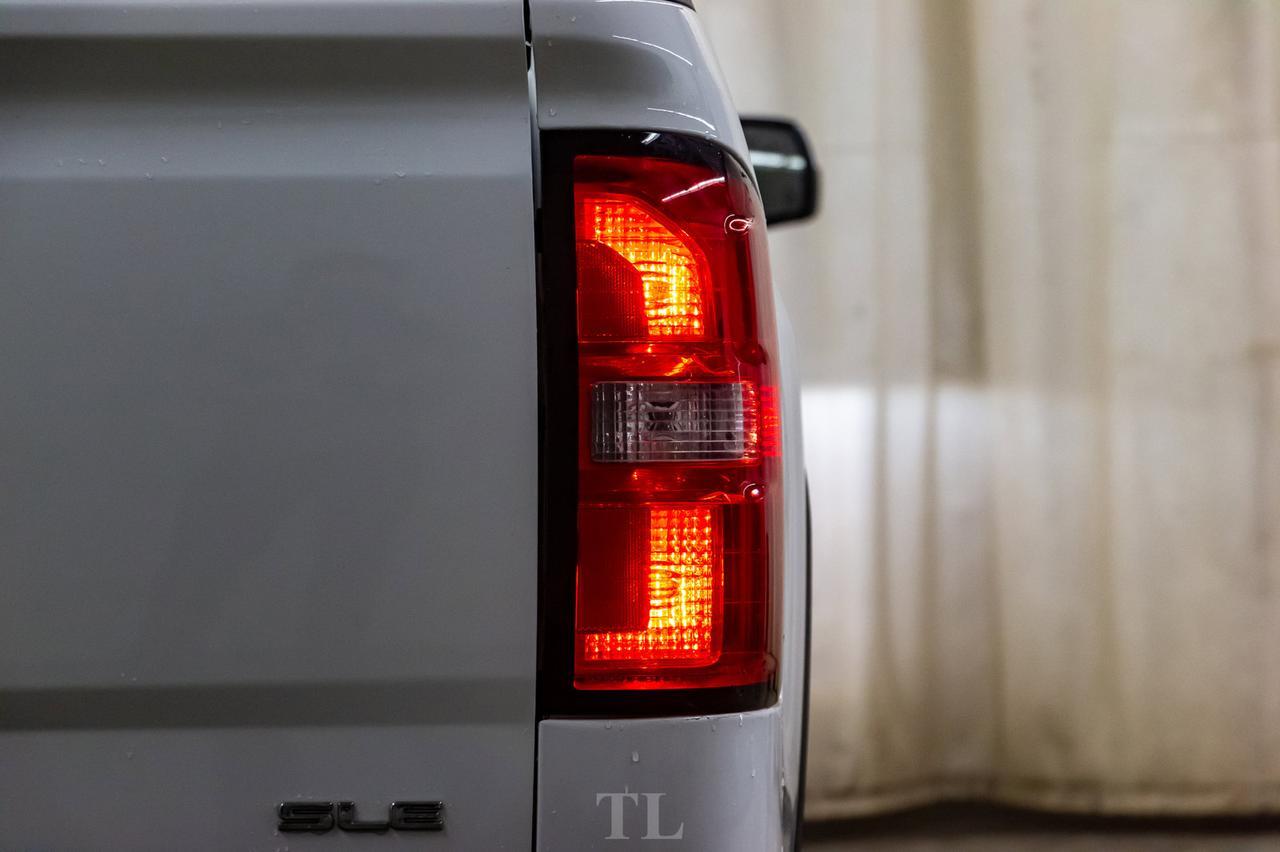 2018 GMC Sierra 1500 4x4 Crew Cab SLE Z71 BCam Red Deer AB