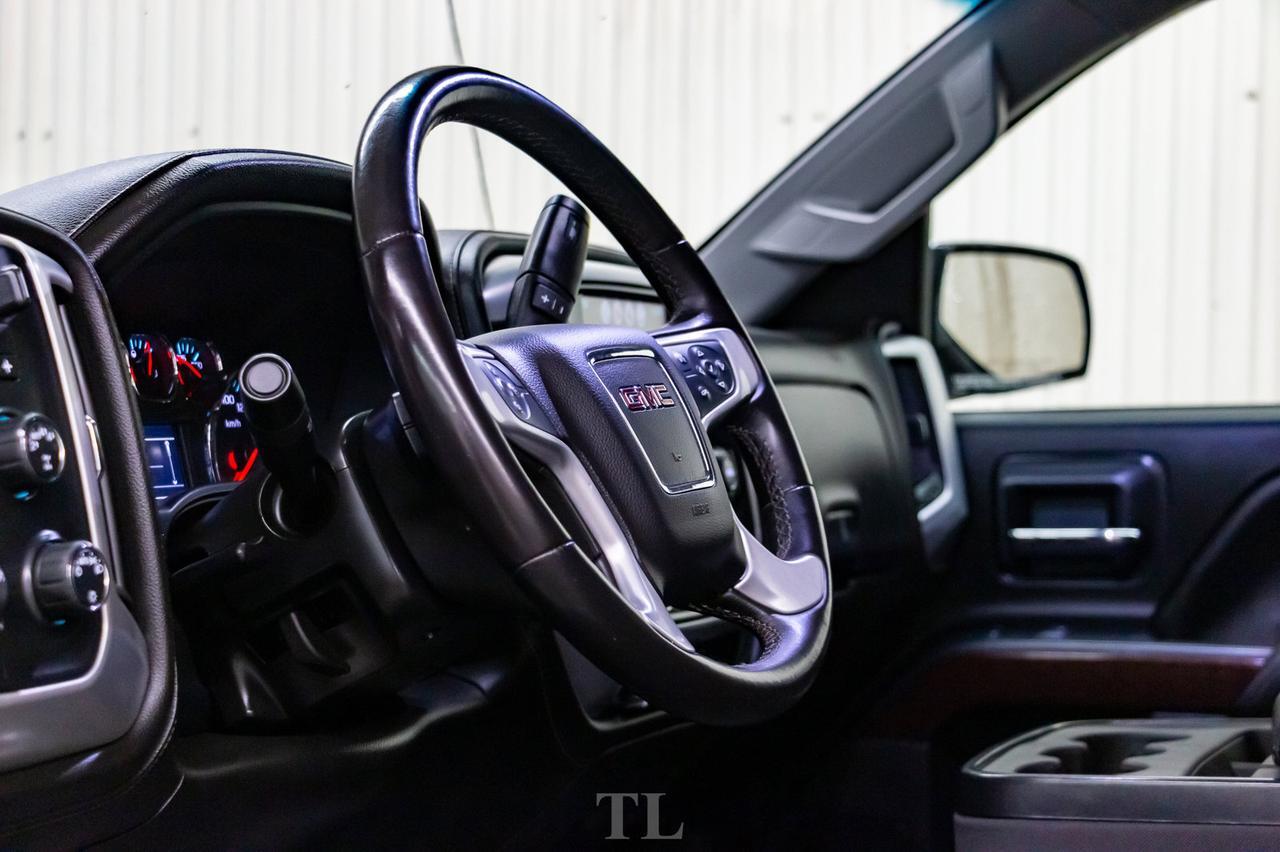 2018 GMC Sierra 1500 4x4 Crew Cab SLE Z71 BCam Red Deer AB