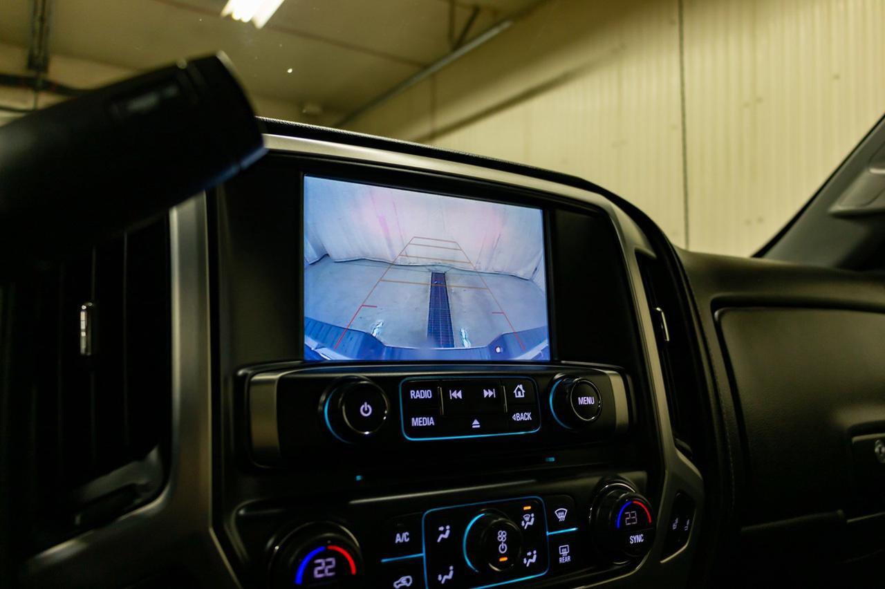 2018 GMC Sierra 1500 4x4 Crew Cab SLE Z71 Kodiak BCam Red Deer AB