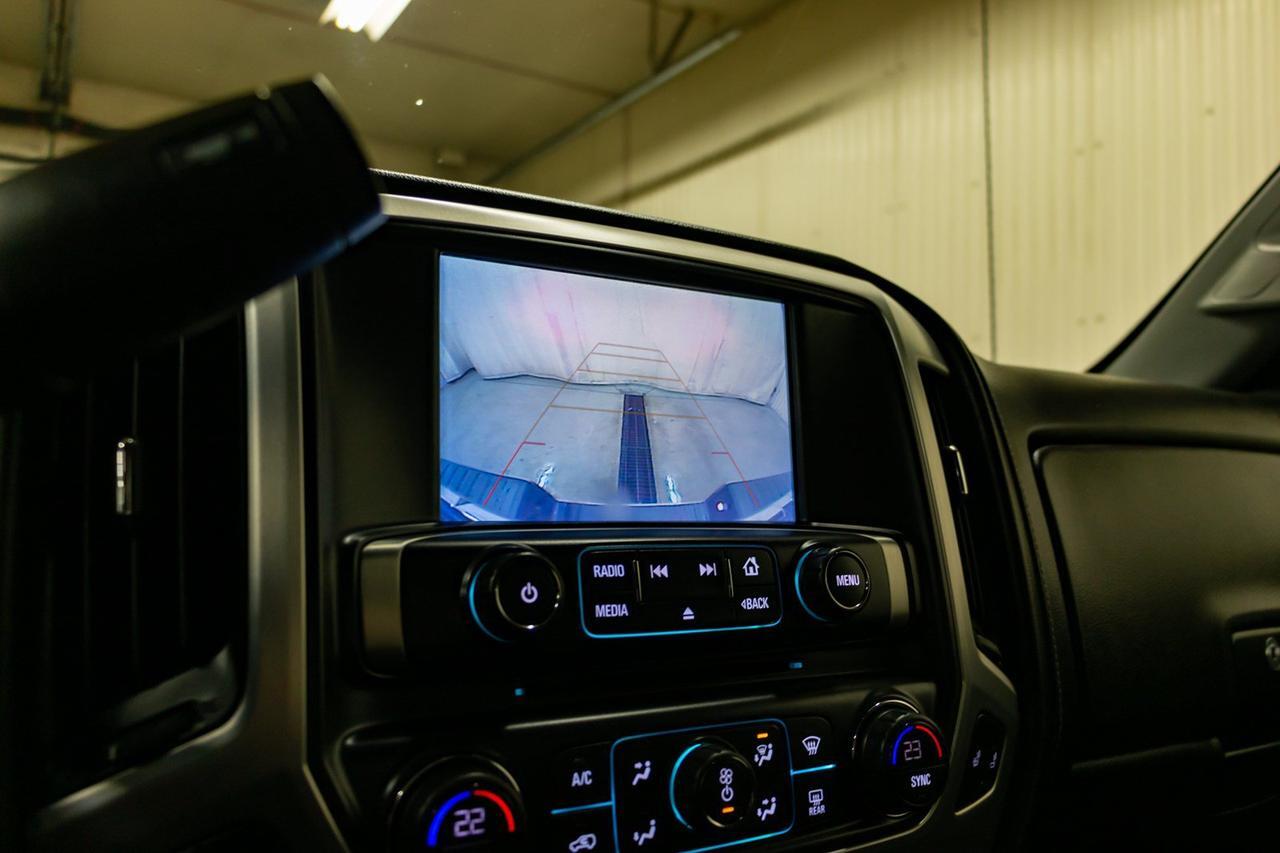 2018 GMC Sierra 1500 4x4 Crew Cab SLE Z71 Kodiak BCam Red Deer AB