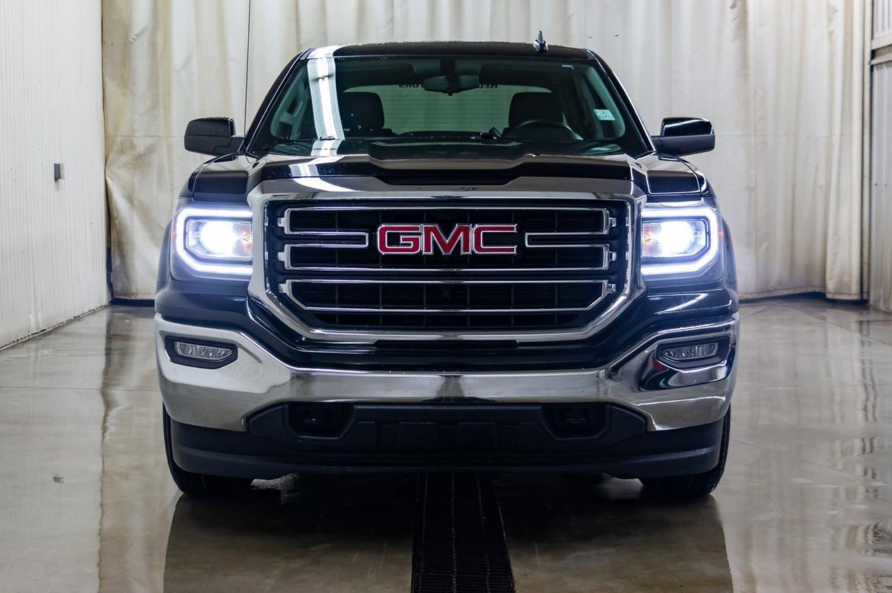 2018 GMC Sierra 1500 4x4 Crew Cab SLE Z71 Kodiak BCam Red Deer AB