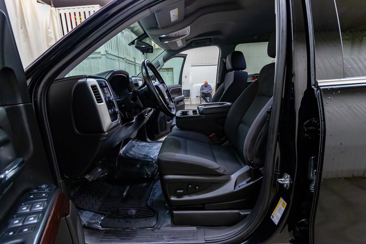 2018 GMC Sierra 1500 4x4 Crew Cab SLE Z71 Kodiak BCam Red Deer AB