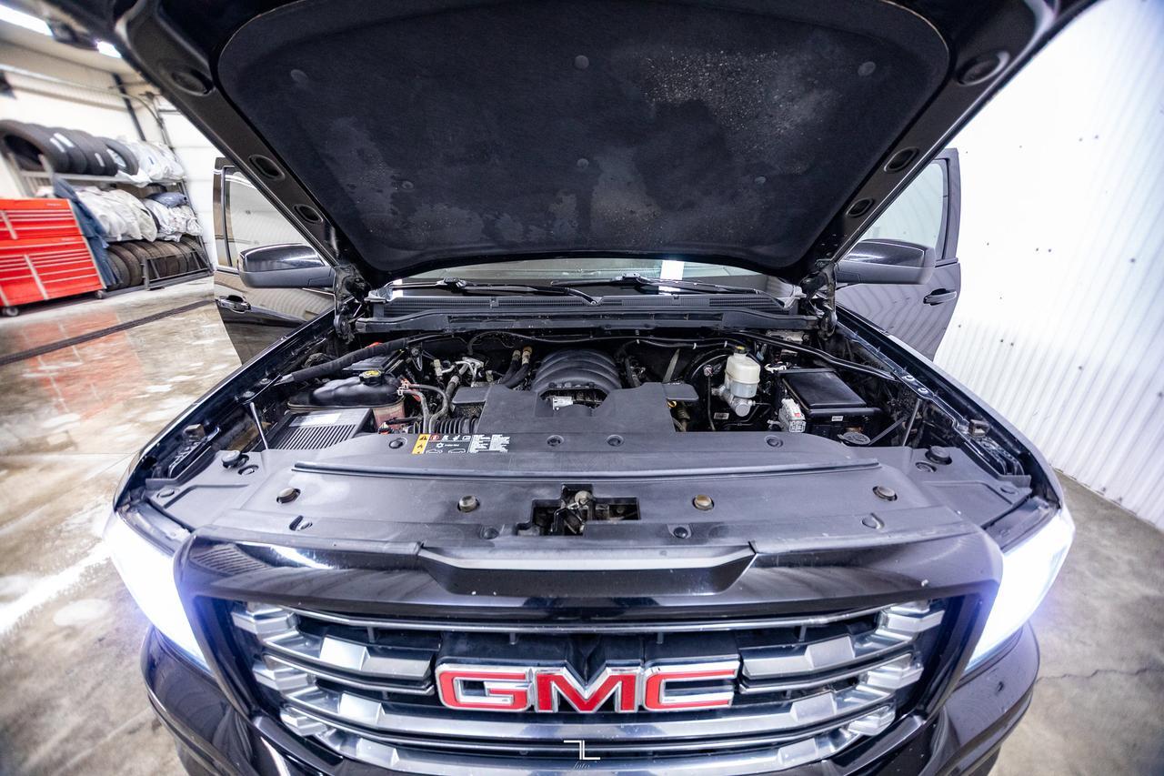 2018 GMC Sierra 1500 4x4 Crew Cab SLT All Terrain Leather Roof BCam Red Deer AB