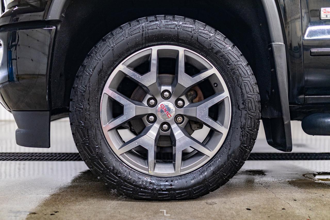 2018 GMC Sierra 1500 4x4 Crew Cab SLT All Terrain Leather Roof BCam Red Deer AB