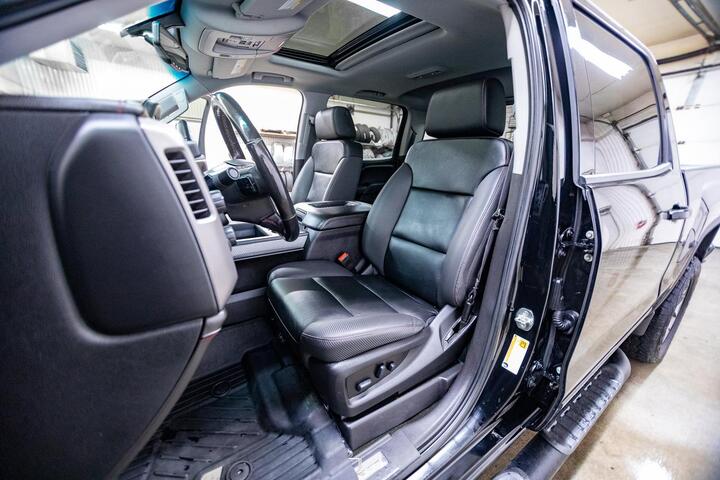 2018 GMC Sierra 1500 4x4 Crew Cab SLT All Terrain Leather Roof BCam Red Deer AB 2018 GMC Sierra 1500 4x4 Crew Cab SLT All Terrain Leather Roof BCam Red Deer AB