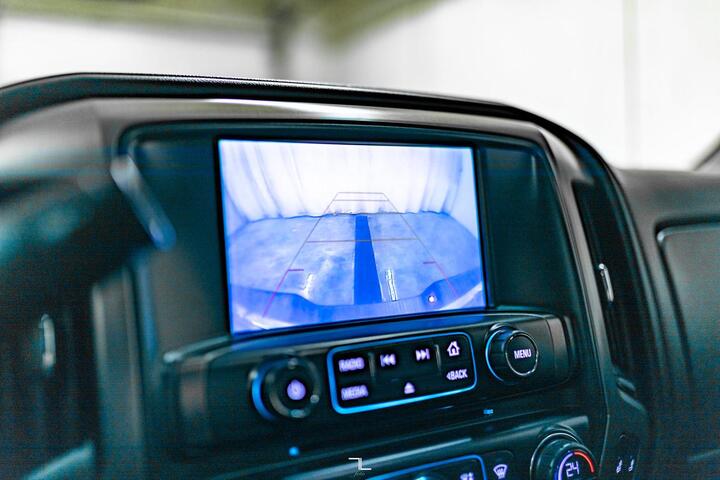 2018 GMC Sierra 1500 4x4 Crew Cab SLT All Terrain Leather Roof BCam Red Deer AB 2018 GMC Sierra 1500 4x4 Crew Cab SLT All Terrain Leather Roof BCam Red Deer AB