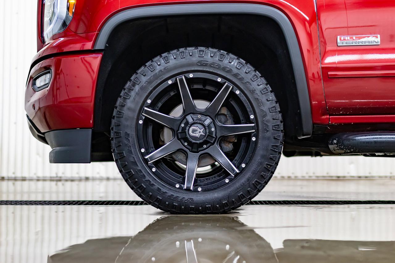 2018 GMC Sierra 1500 4x4 Crew Cab SLT All Terrain Leather Roof Nav Red Deer AB