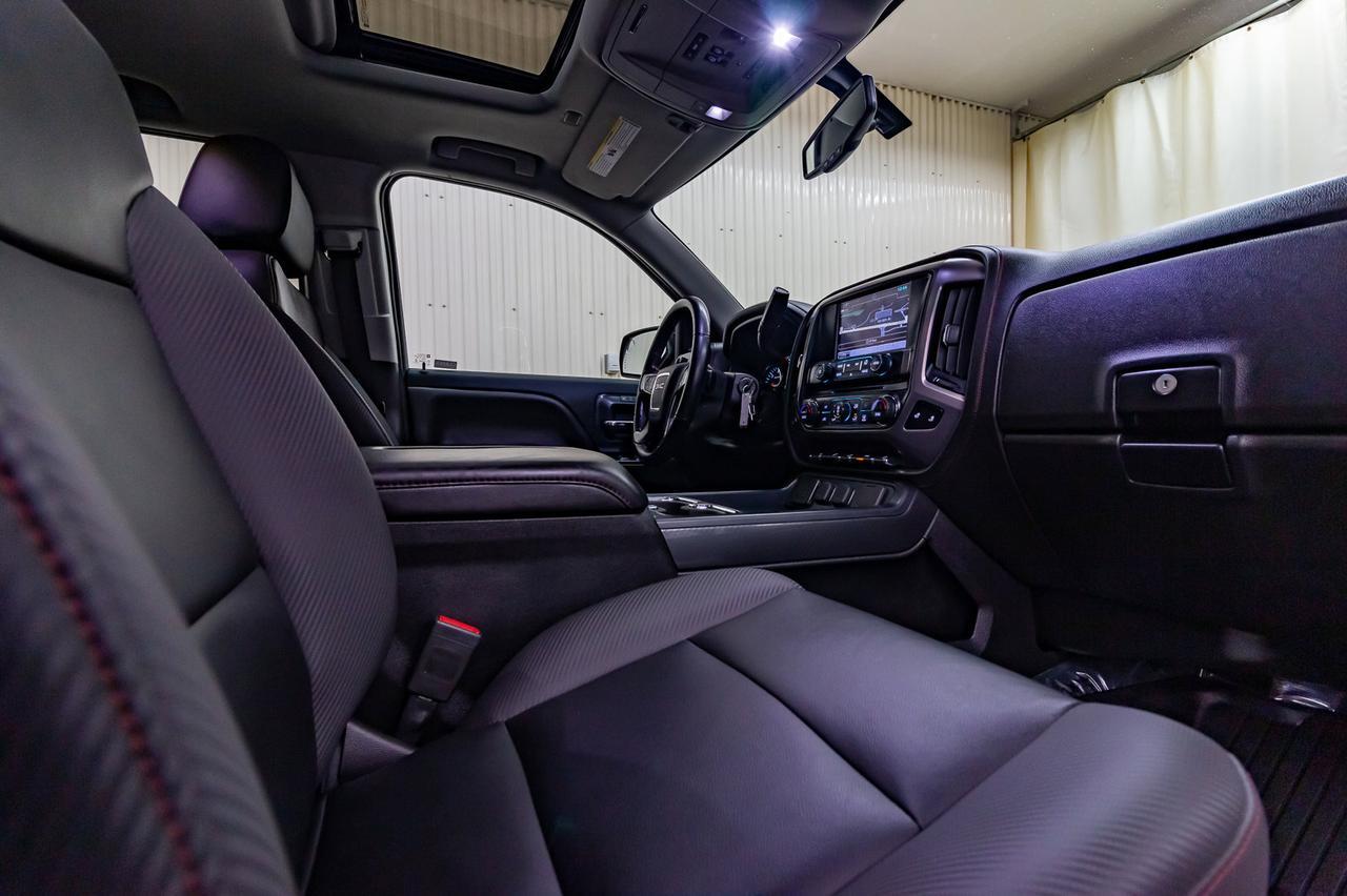 2018 GMC Sierra 1500 4x4 Crew Cab SLT All Terrain Leather Roof Nav Red Deer AB