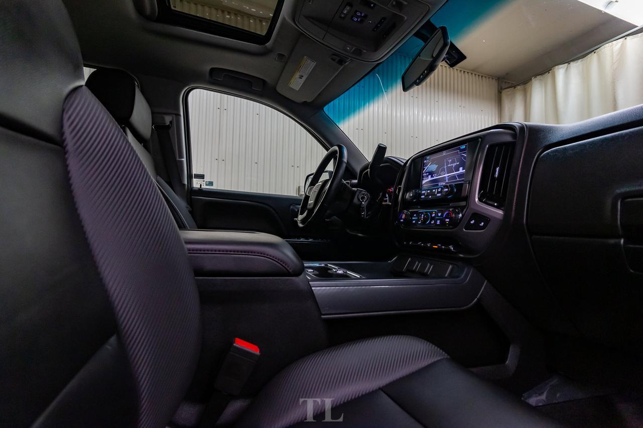 2018 GMC Sierra 1500 4x4 Crew Cab SLT All Terrain Leather Roof Nav Red Deer AB