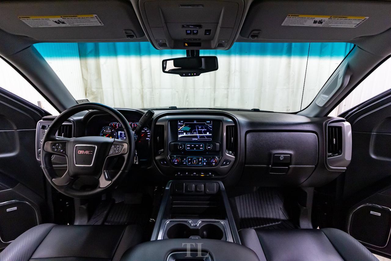 2018 GMC Sierra 1500 4x4 Crew Cab SLT All Terrain Leather Roof Nav Red Deer AB