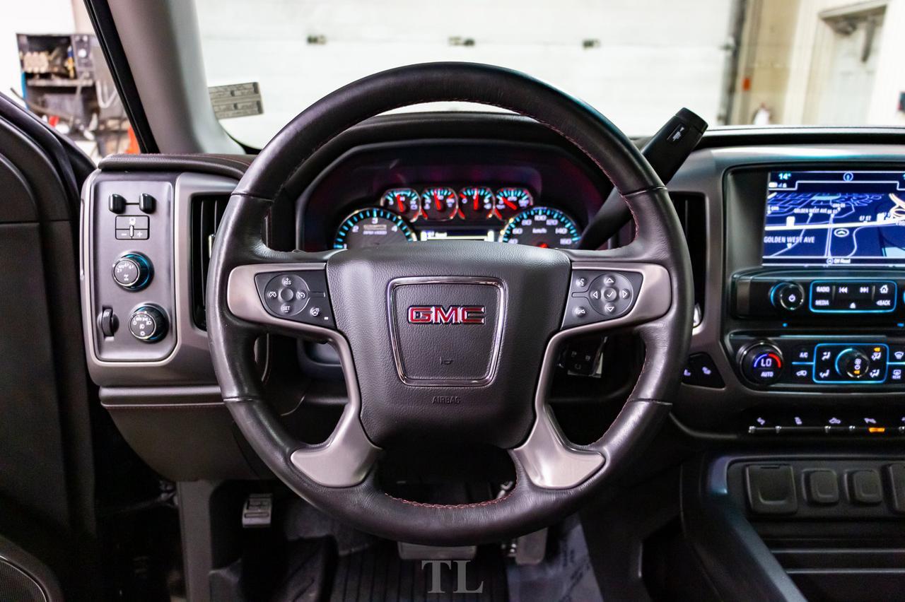 2018 GMC Sierra 1500 4x4 Crew Cab SLT All Terrain Leather Roof Nav Red Deer AB