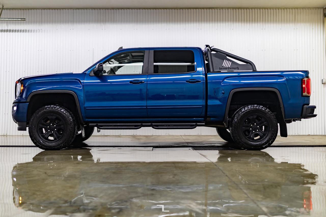 2018 GMC Sierra 1500 4x4 Crew Cab SLT All Terrain X Leather Roof Nav BCam Red Deer AB