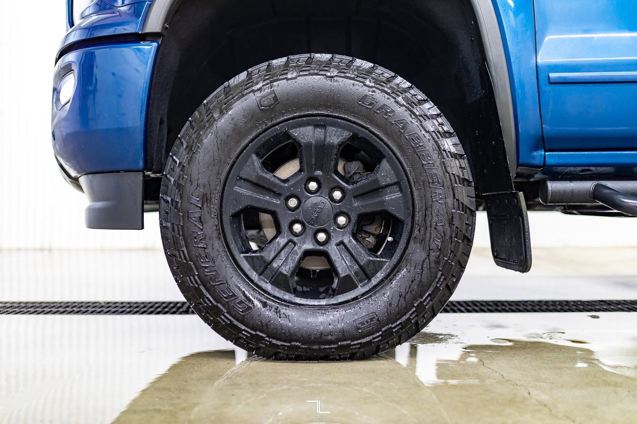 2018 GMC Sierra 1500 4x4 Crew Cab SLT All Terrain X Leather Roof Nav BCam Red Deer AB