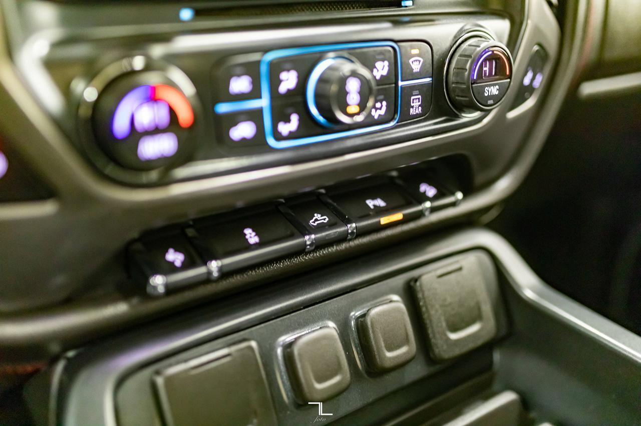 2018 GMC Sierra 1500 4x4 Crew Cab SLT All Terrain X Leather Roof Nav BCam Red Deer AB