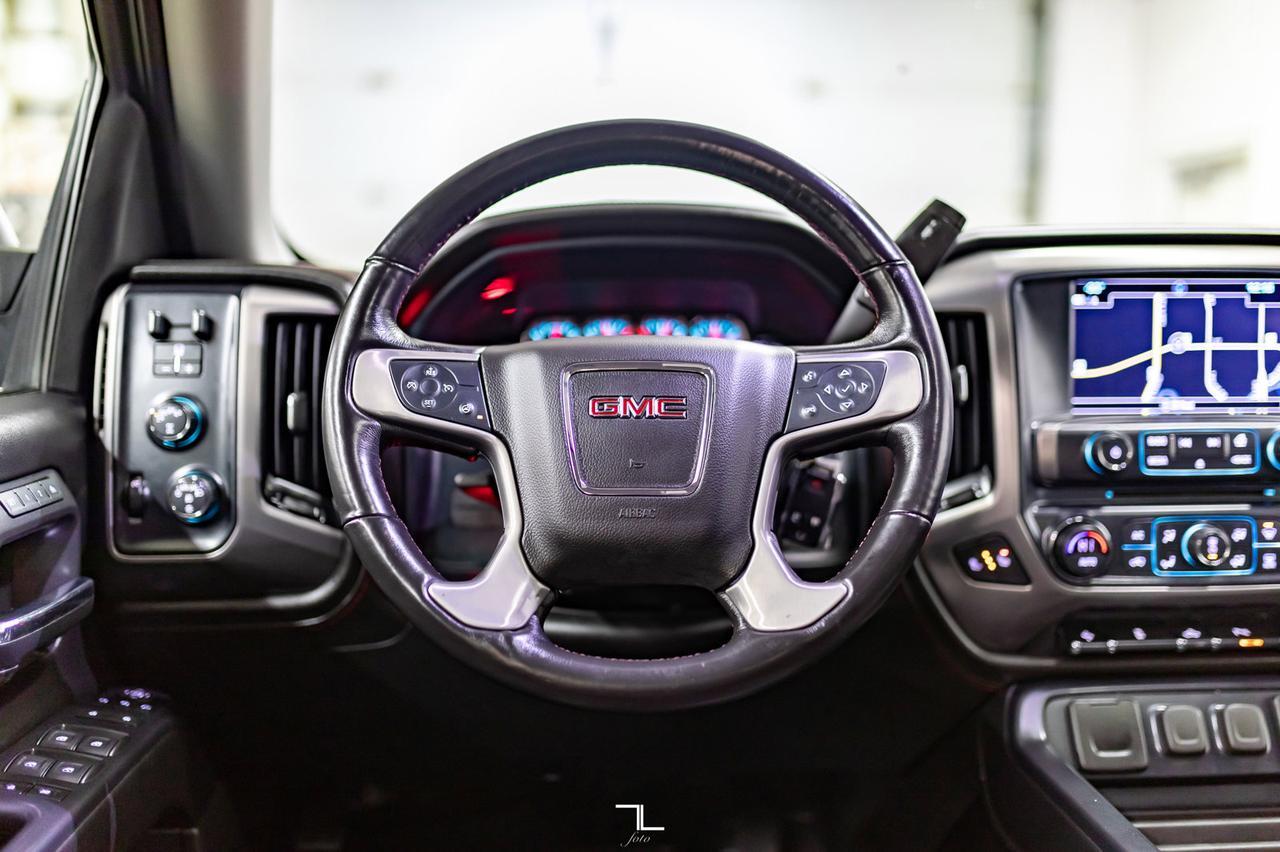 2018 GMC Sierra 1500 4x4 Crew Cab SLT All Terrain X Leather Roof Nav BCam Red Deer AB