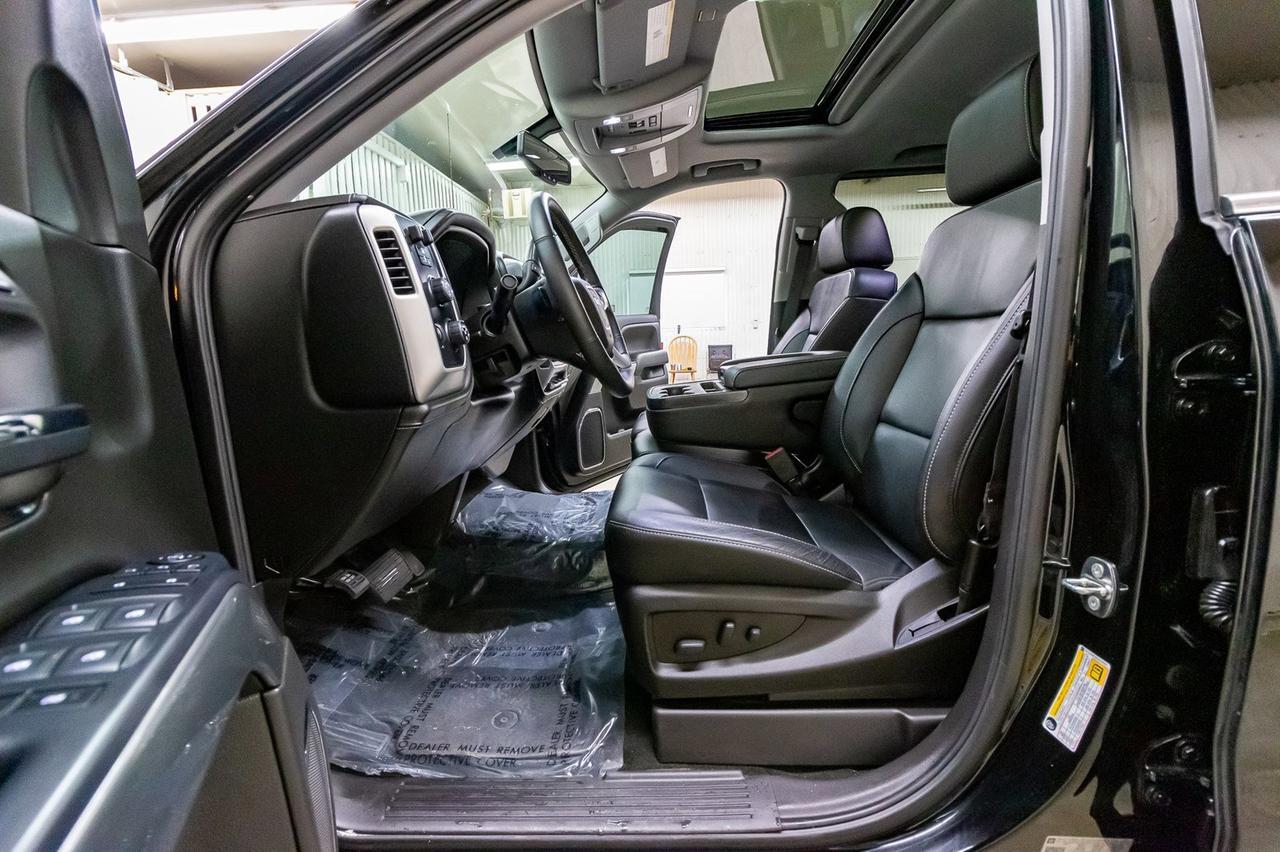 2018 GMC Sierra 1500 4x4 Crew Cab SLT LWB Leather Roof Nav Red Deer AB