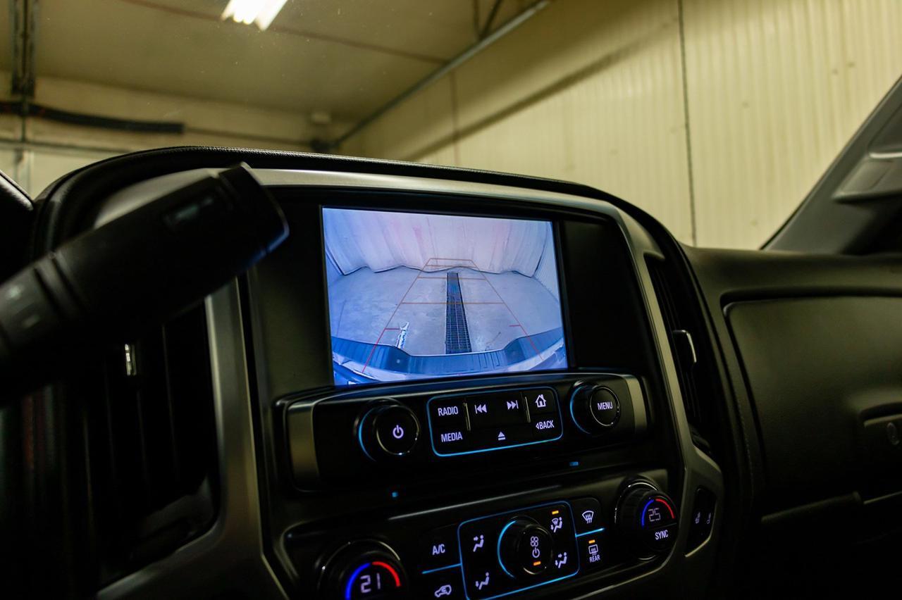 2018 GMC Sierra 1500 4x4 Crew Cab SLT Leather BCam Red Deer AB