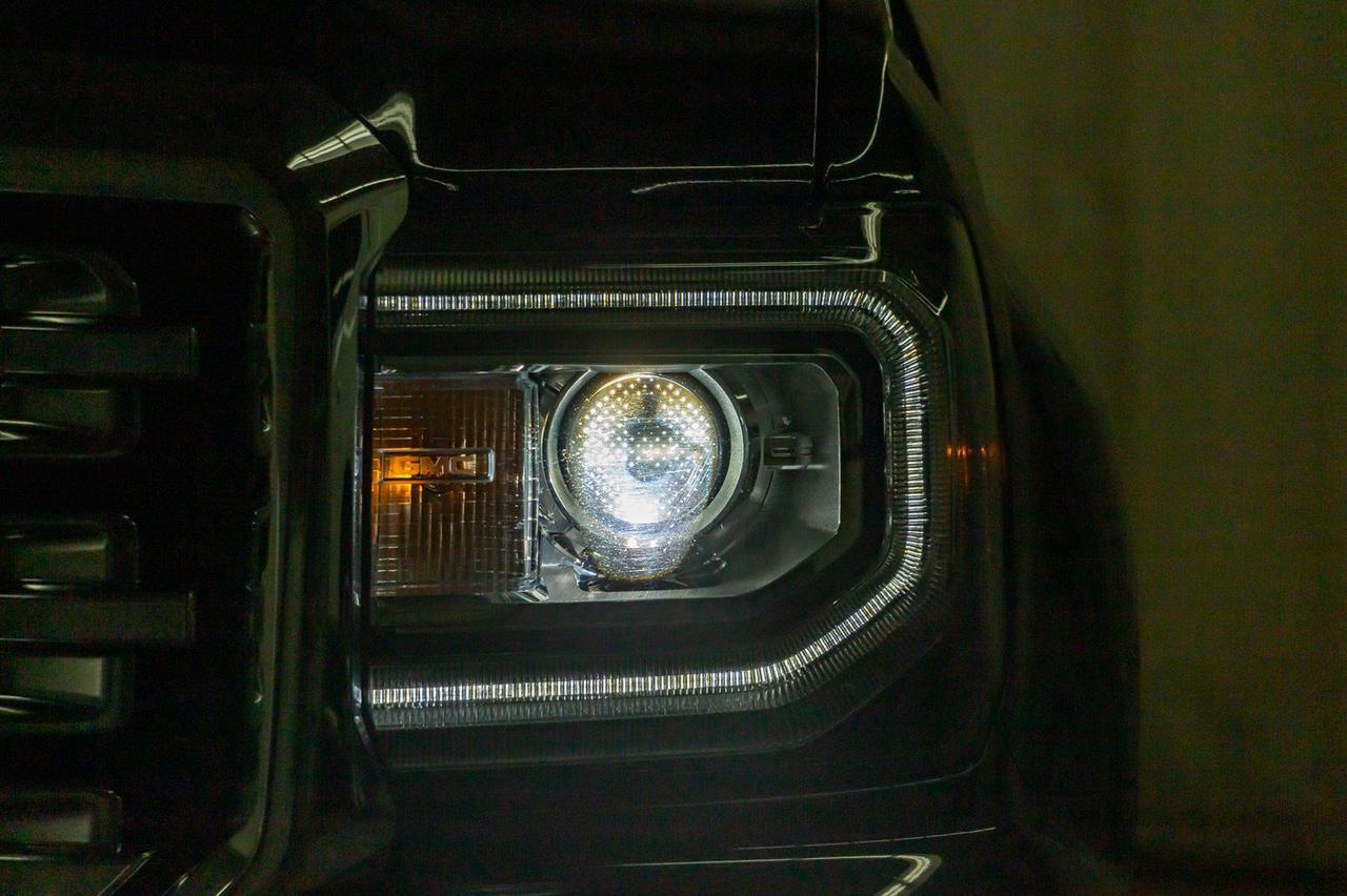 2018 GMC Sierra 1500 4x4 Crew Cab SLT Leather BCam Red Deer AB