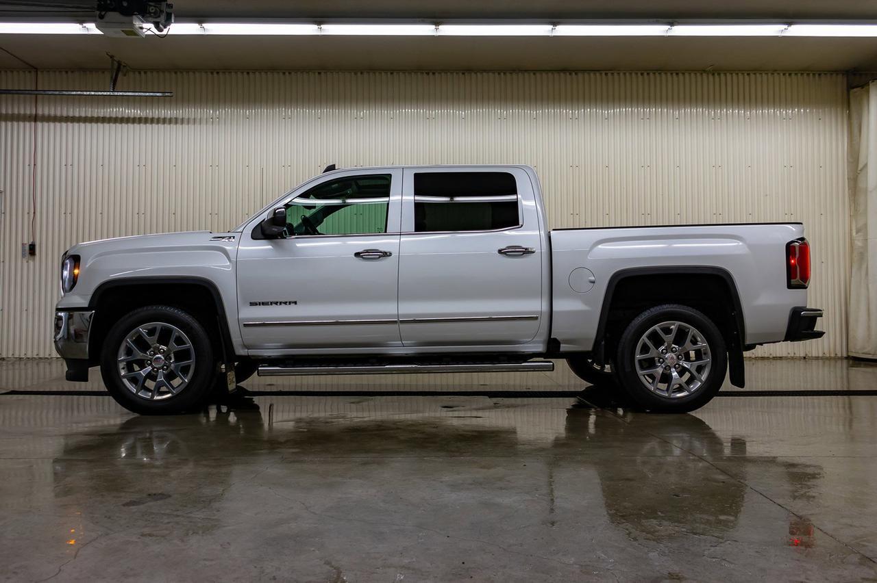 2018 GMC Sierra 1500 4x4 Crew Cab SLT Leather Roof BCam Red Deer AB