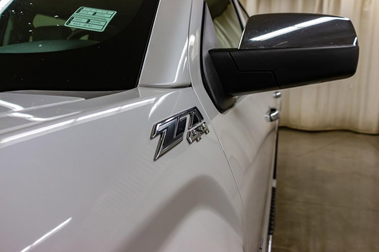 2018 GMC Sierra 1500 4x4 Crew Cab SLT Leather Roof BCam Red Deer AB