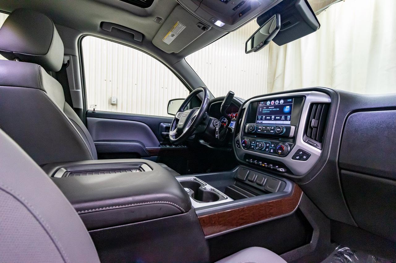 2018 GMC Sierra 1500 4x4 Crew Cab SLT Leather Roof BCam Red Deer AB