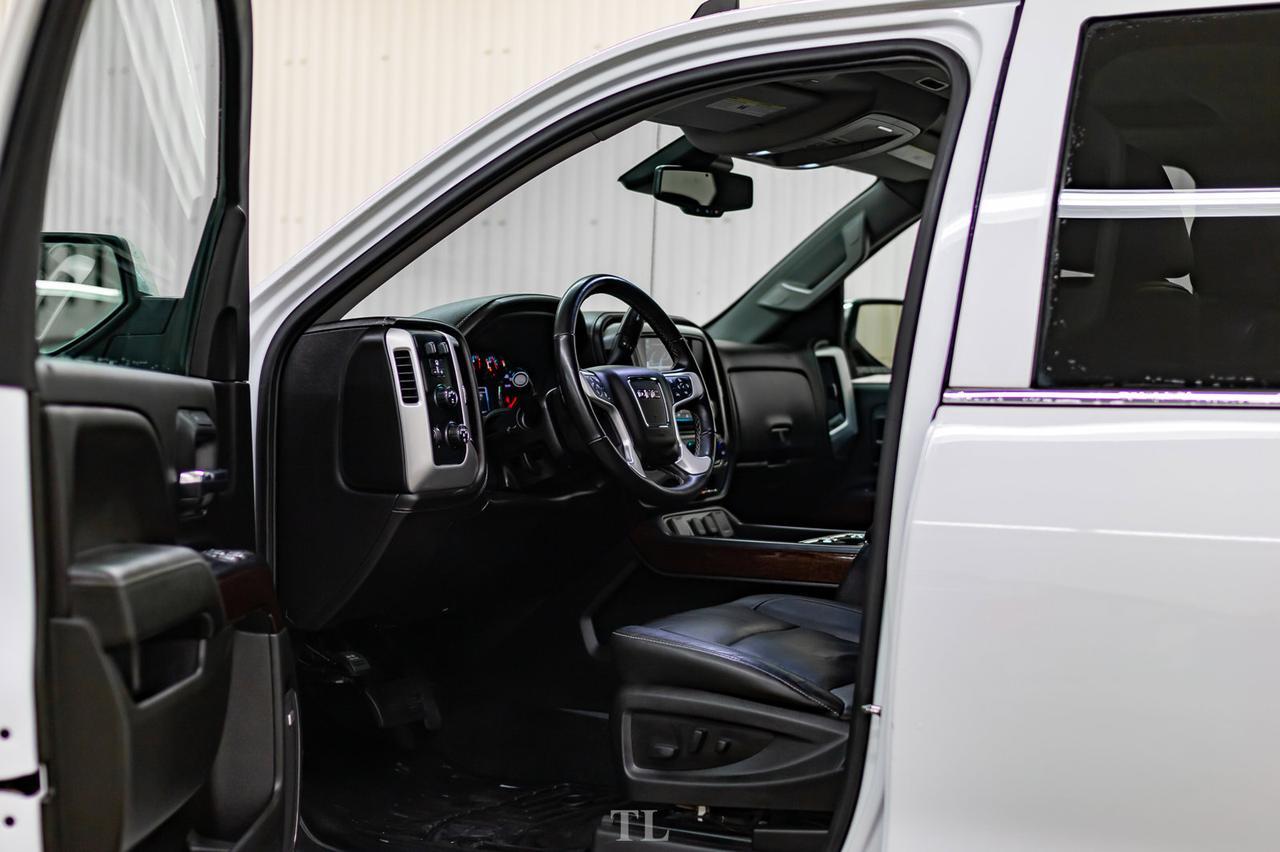 2018 GMC Sierra 1500 4x4 Crew Cab SLT Level Kit Leather Roof Nav Red Deer AB