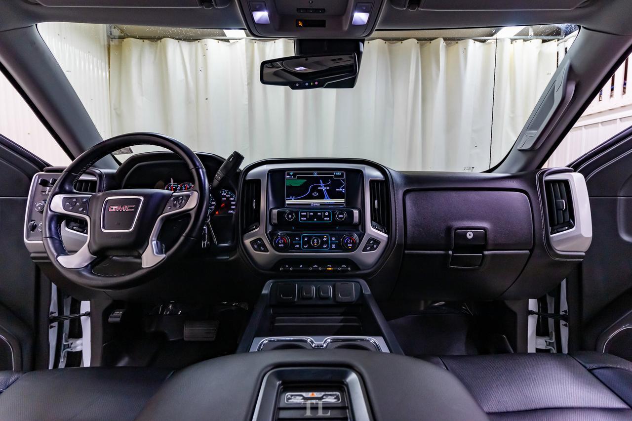 2018 GMC Sierra 1500 4x4 Crew Cab SLT Level Kit Leather Roof Nav Red Deer AB