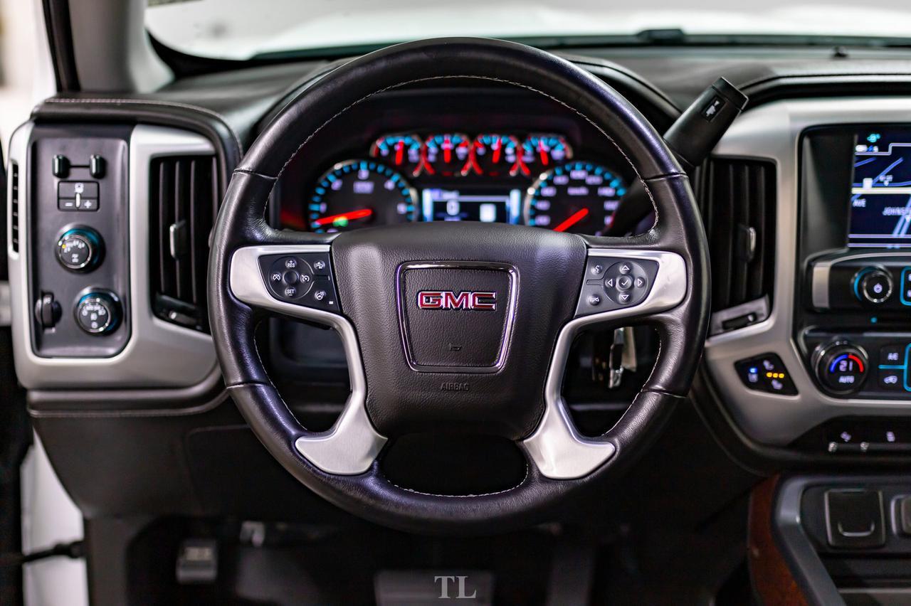 2018 GMC Sierra 1500 4x4 Crew Cab SLT Level Kit Leather Roof Nav Red Deer AB