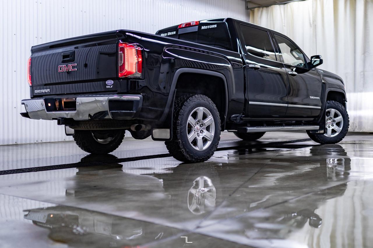 2018 GMC Sierra 1500 4x4 Crew Cab SLT Z71 Leather Nav BCam Red Deer AB