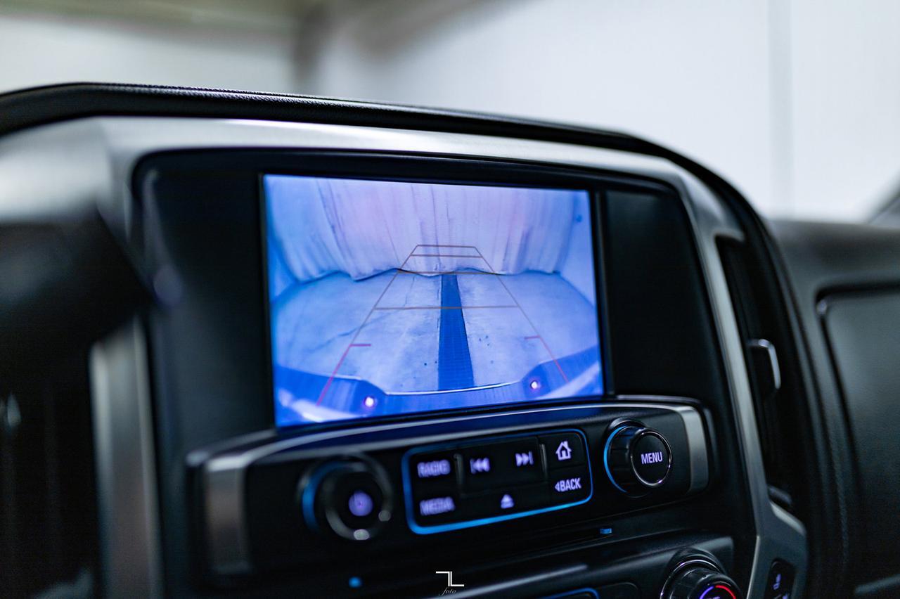 2018 GMC Sierra 1500 4x4 Crew Cab SLT Z71 Leather Nav BCam Red Deer AB