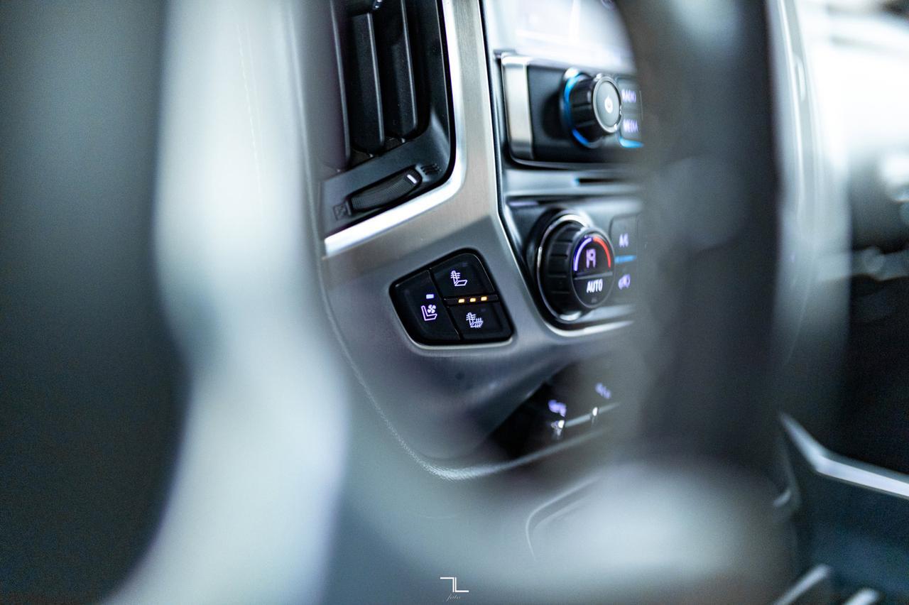 2018 GMC Sierra 1500 4x4 Crew Cab SLT Z71 Leather Nav BCam Red Deer AB