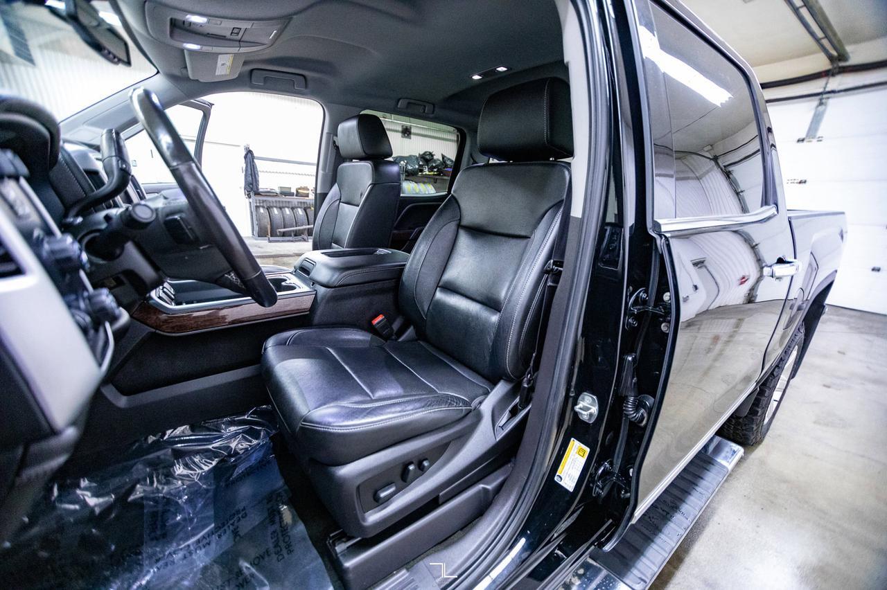 2018 GMC Sierra 1500 4x4 Crew Cab SLT Z71 Leather Nav BCam Red Deer AB