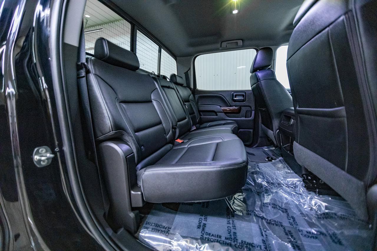 2018 GMC Sierra 1500 4x4 Crew Cab SLT Z71 Leather Nav BCam Red Deer AB