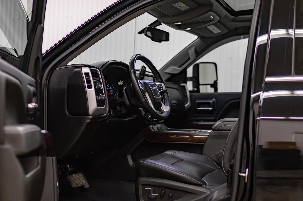 2018 GMC Sierra 1500 4x4 Crew Cab SLT Z71 Leather Roof 4" Lift Kit Red Deer AB